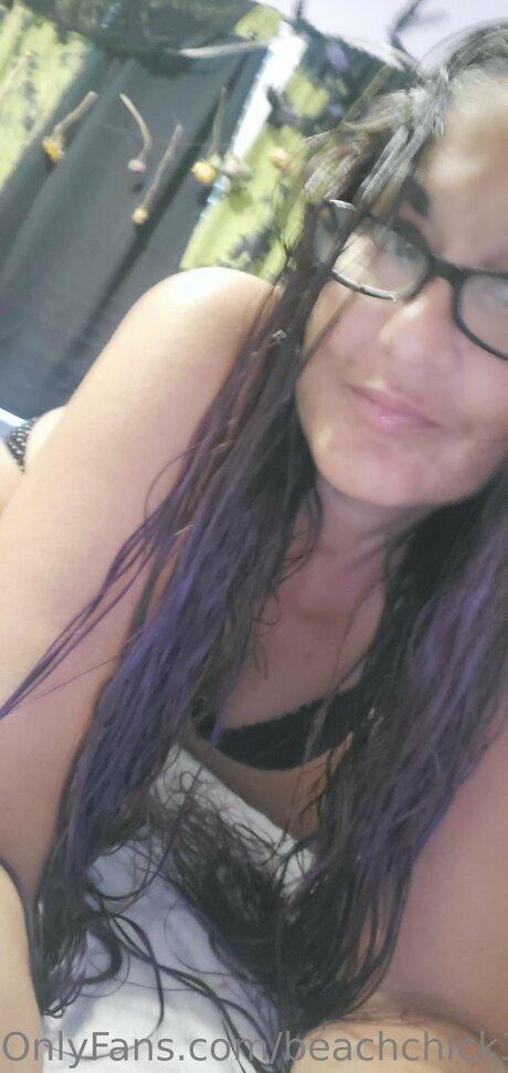 Beach Chick 321 Profile Photo