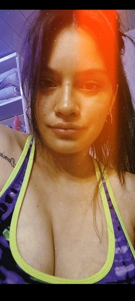 Mila69 model erotic gallery