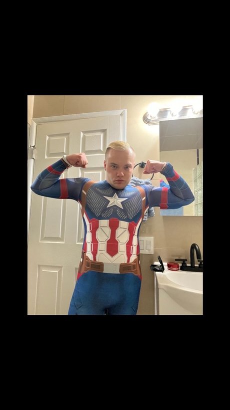 Mikie pornstar nudes pictures