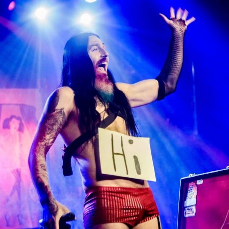 Mikey5bucks sex actress photos