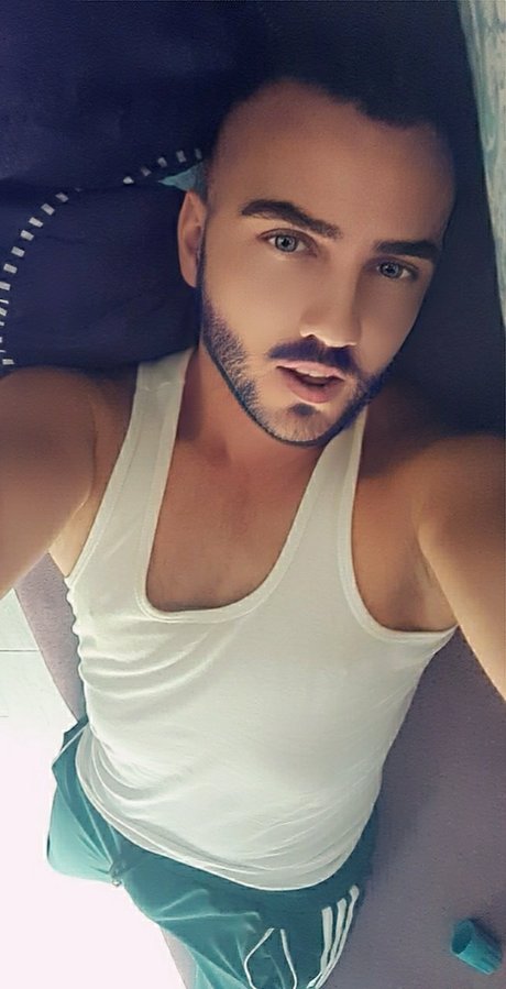 Mihai Traistariu pornstar free pictures