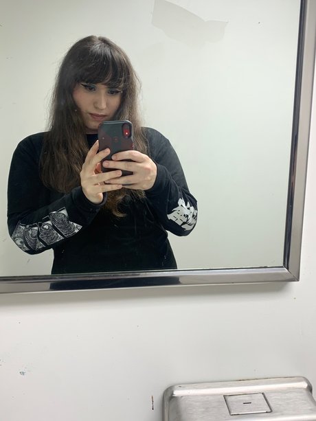 Midnite top model img