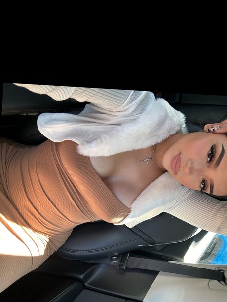 Miche_ sexy pornstar picture