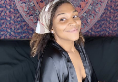 Millie Ranaa_ nude pornstar picture