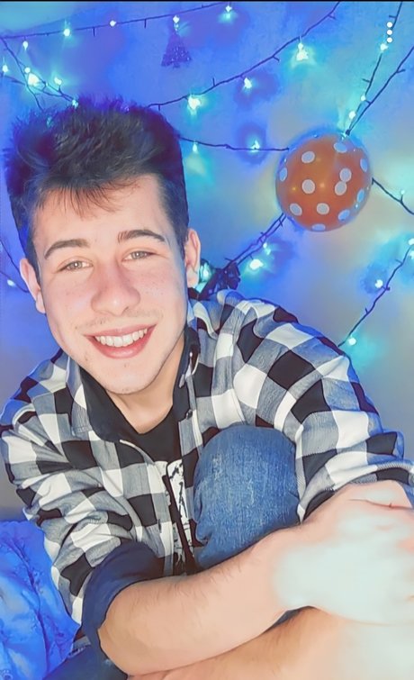 MARCEL ANDREI HUDI IAN model sexy pictures