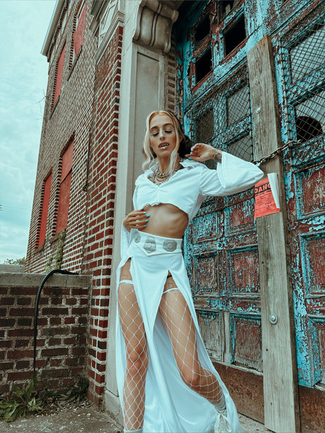 _NO PPV ON FEED_ naked actress pics