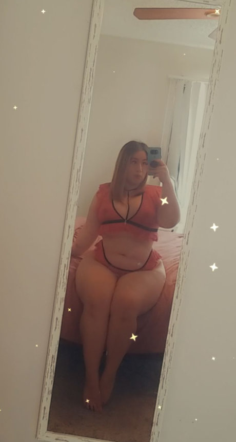 Miss Daygo sexy model image