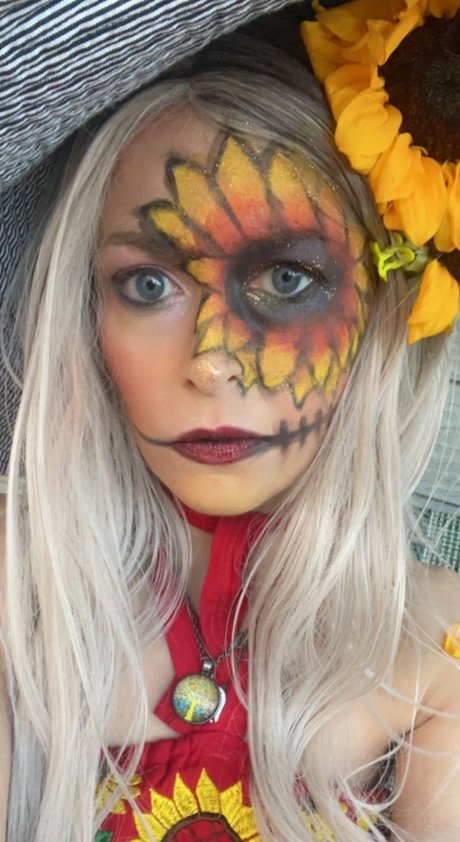 MissCuteMurder beautiful star img