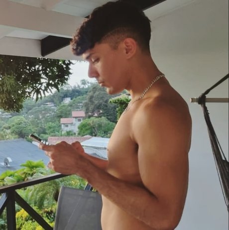 Jeandre Carse hd model picture