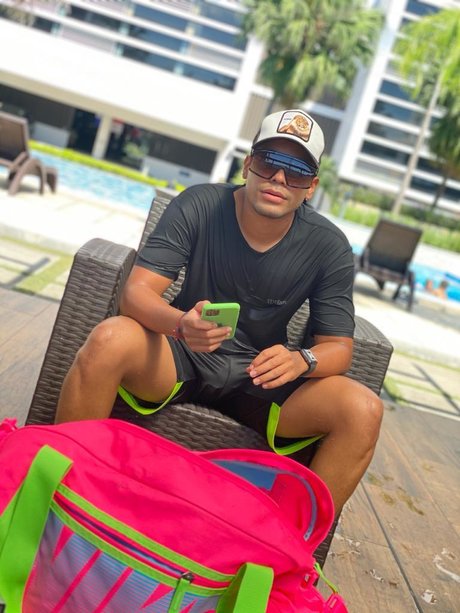 JONSA SANCHEZ hot actress photos