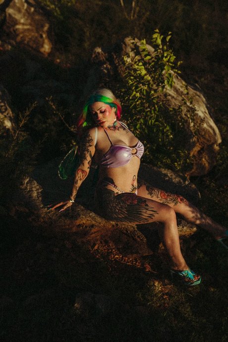 Miss Goldie Glox star exclusive photo