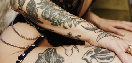 Mirabella DeVille sex pornstar image