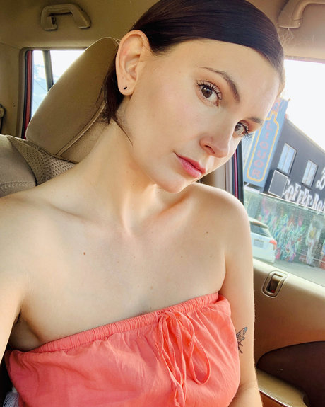 Miss Mara Jade sexy pornstar pictures