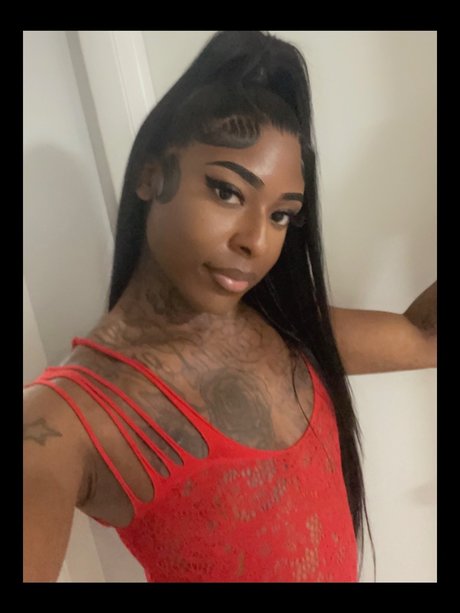 Miss MAJOR Pain pornstar exclusive photo