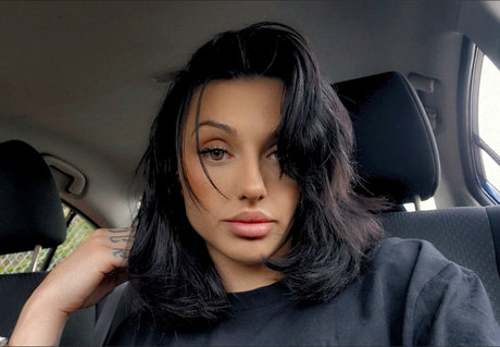 amateur mom onlyfans sexy naked pics