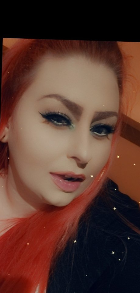 Latina Girl having time off_ free actress pictures