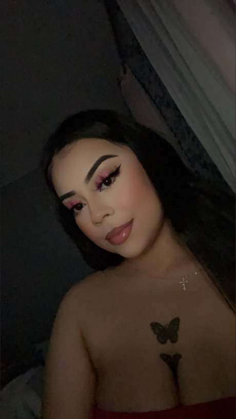 Candy the__baddie_ pretty pornstar picture