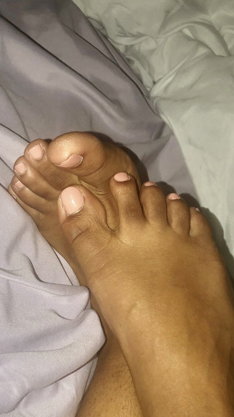 Candy Covered Feet nude pornstar image