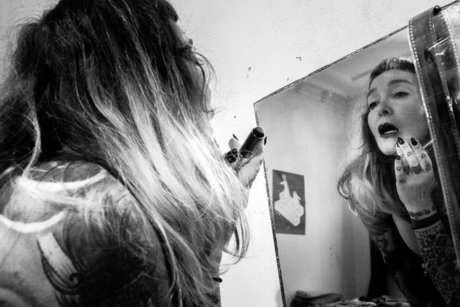 Mistress Lola Noir erotic actress picture