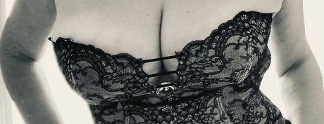 Mistress Jasmin perfect model pictures