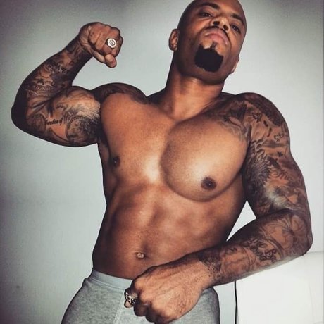 Pretty D ck McJoy_ star nudes galleries