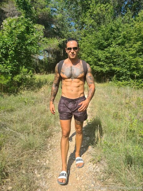 Mister Cruell porn model photos