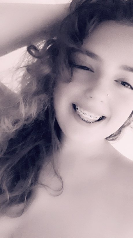 Carolina Peaches top star img