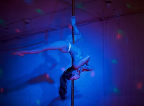 Miss Summer xx porn actress image