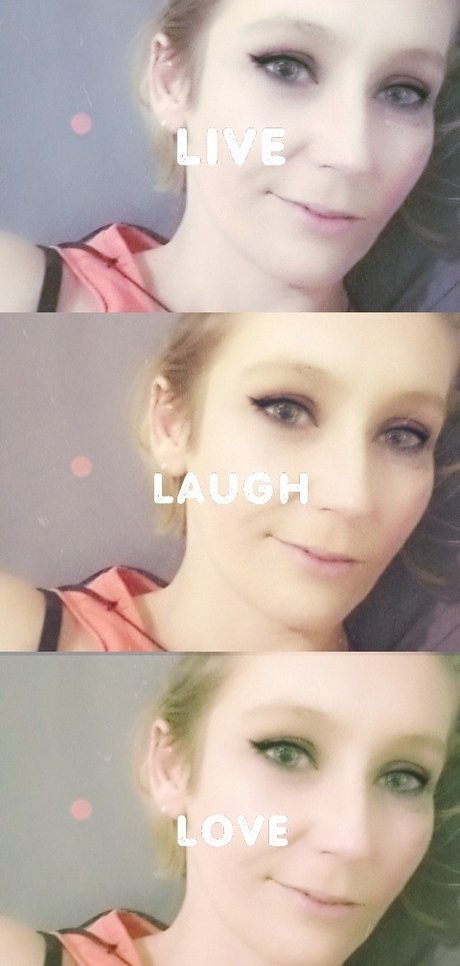 Smurf model naked img