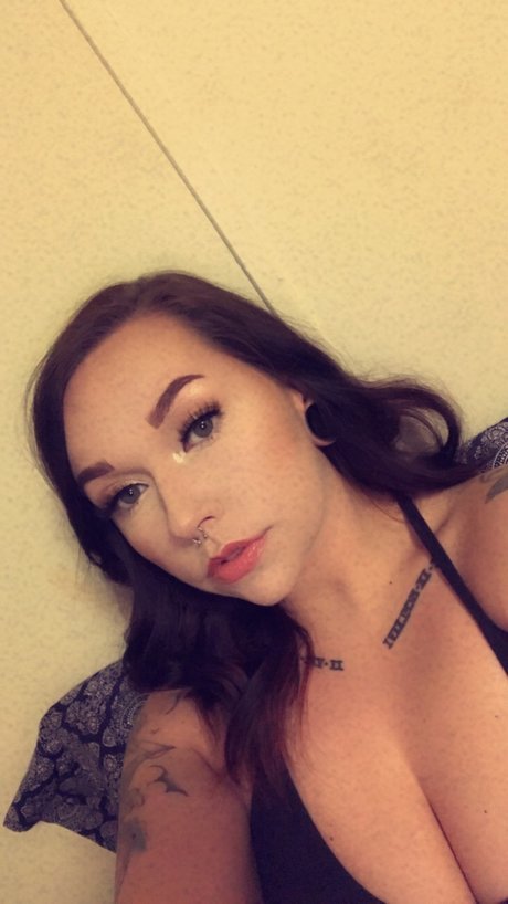 MisssMayhemm nude star pictures