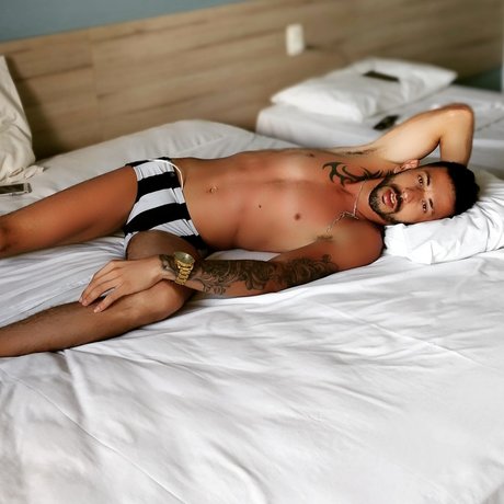 Gabriel Victor hd pornstar img