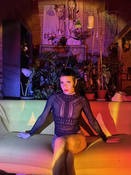 Jasper Stone model hd photo