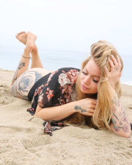 Jaycee_ star high quality photo