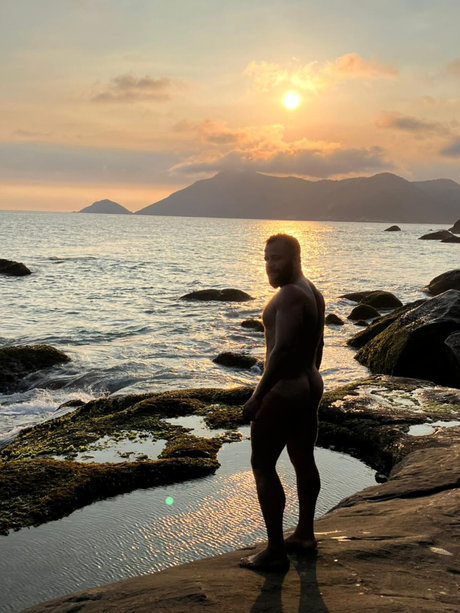 JG Free free actress pictures