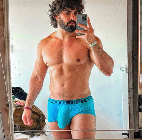 JesxxlFREE_ model pornographic photo