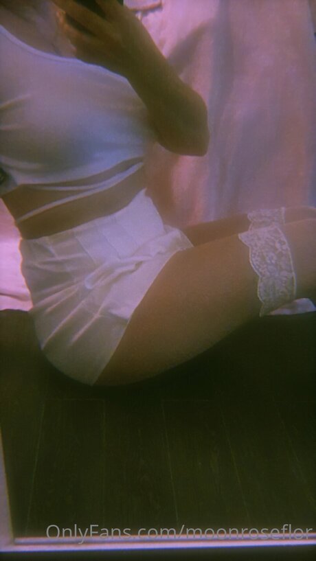 Flor Gala exclusive actress galleries