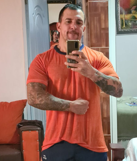 Monty Cash perfect star pic