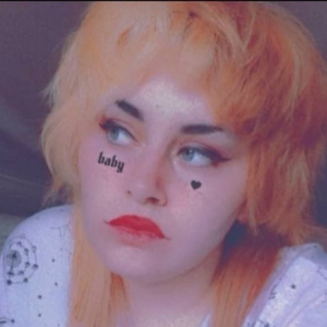 small onlyfans pornographic pics