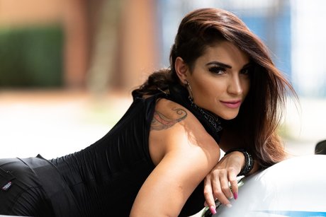 Moni Bertolini Free free actress picture