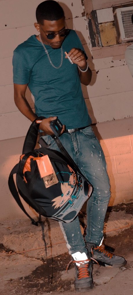 Slim Dunkin nude star pic