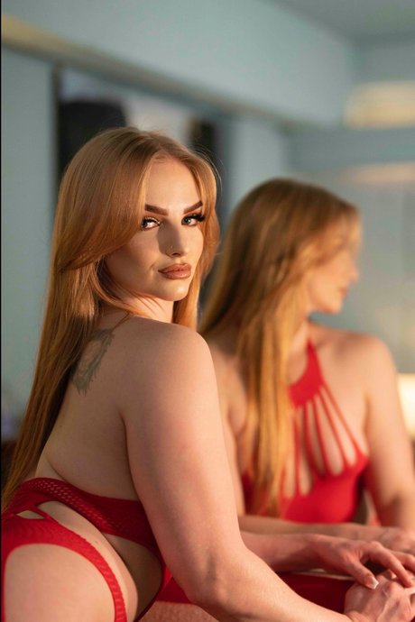 Molly Pdx high quality star photo