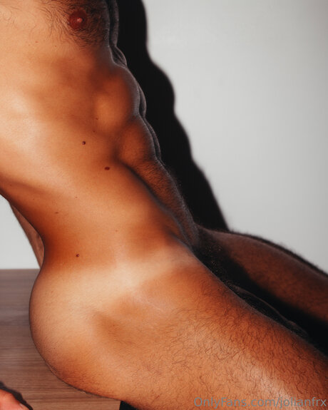 jolian model beautiful photo