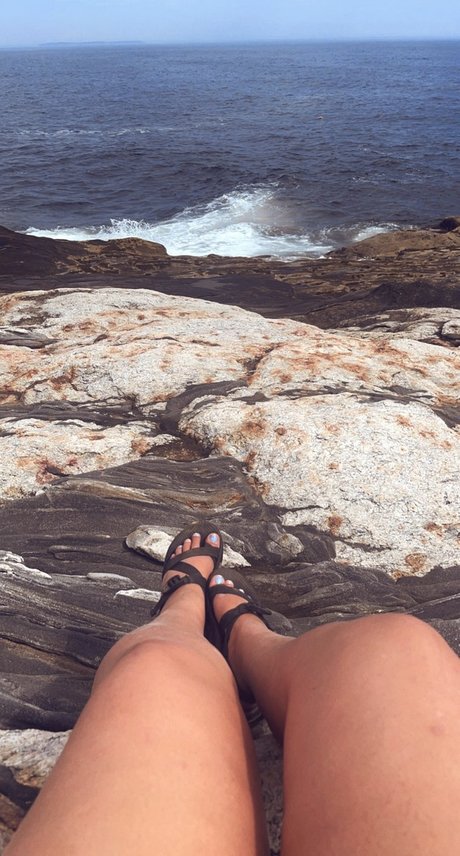 MorganRenae pornstar top picture