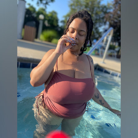 _Sylvia Half Fans_ high quality model img