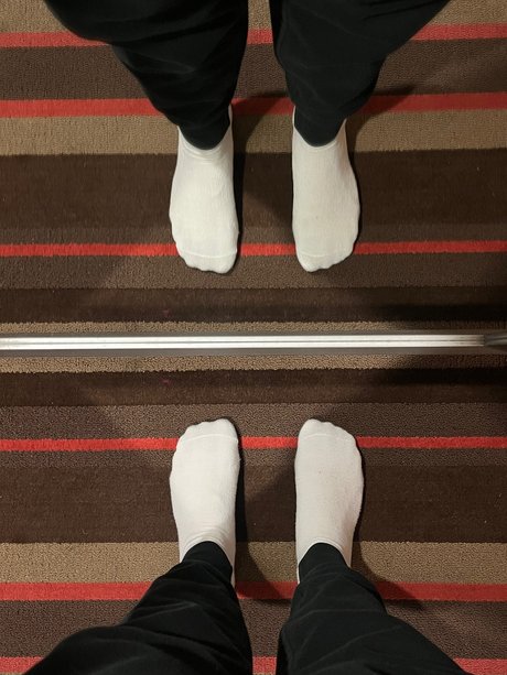 Ms Banks naked star picture