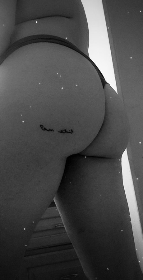 Harpy Babe_ pornstar free picture