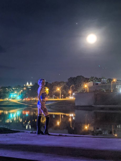 Gizbanggg_ adult actress pic