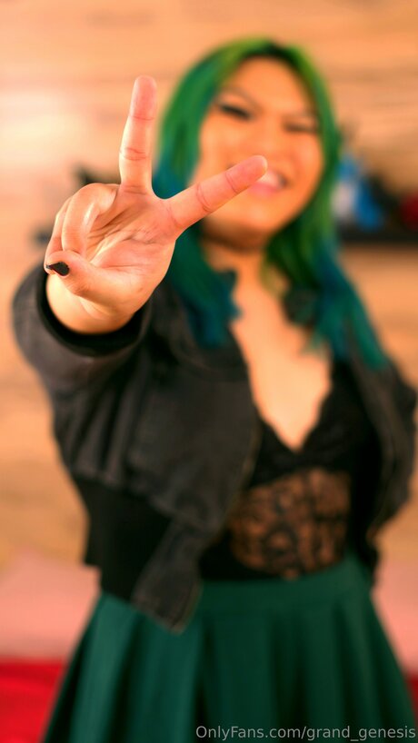 Genesis Green star art photos