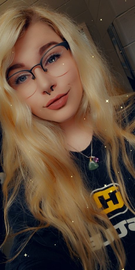 Ashe pornstar adult image