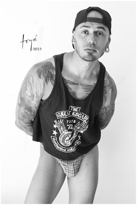 _Male Nude Photography_ exclusive star pics